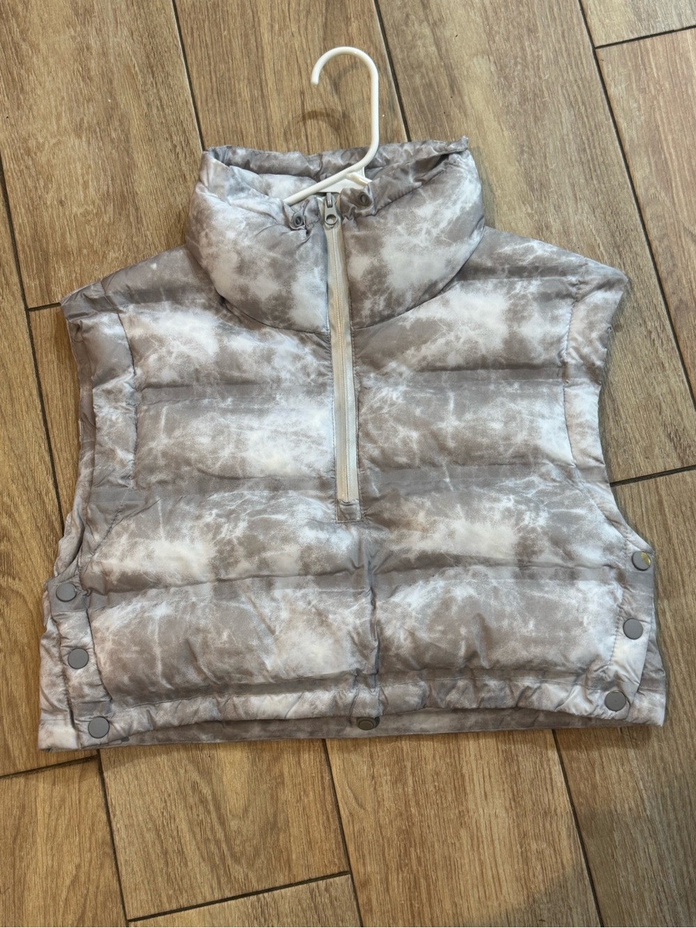 Zara Light Gray Quilted Jacket with White Trim